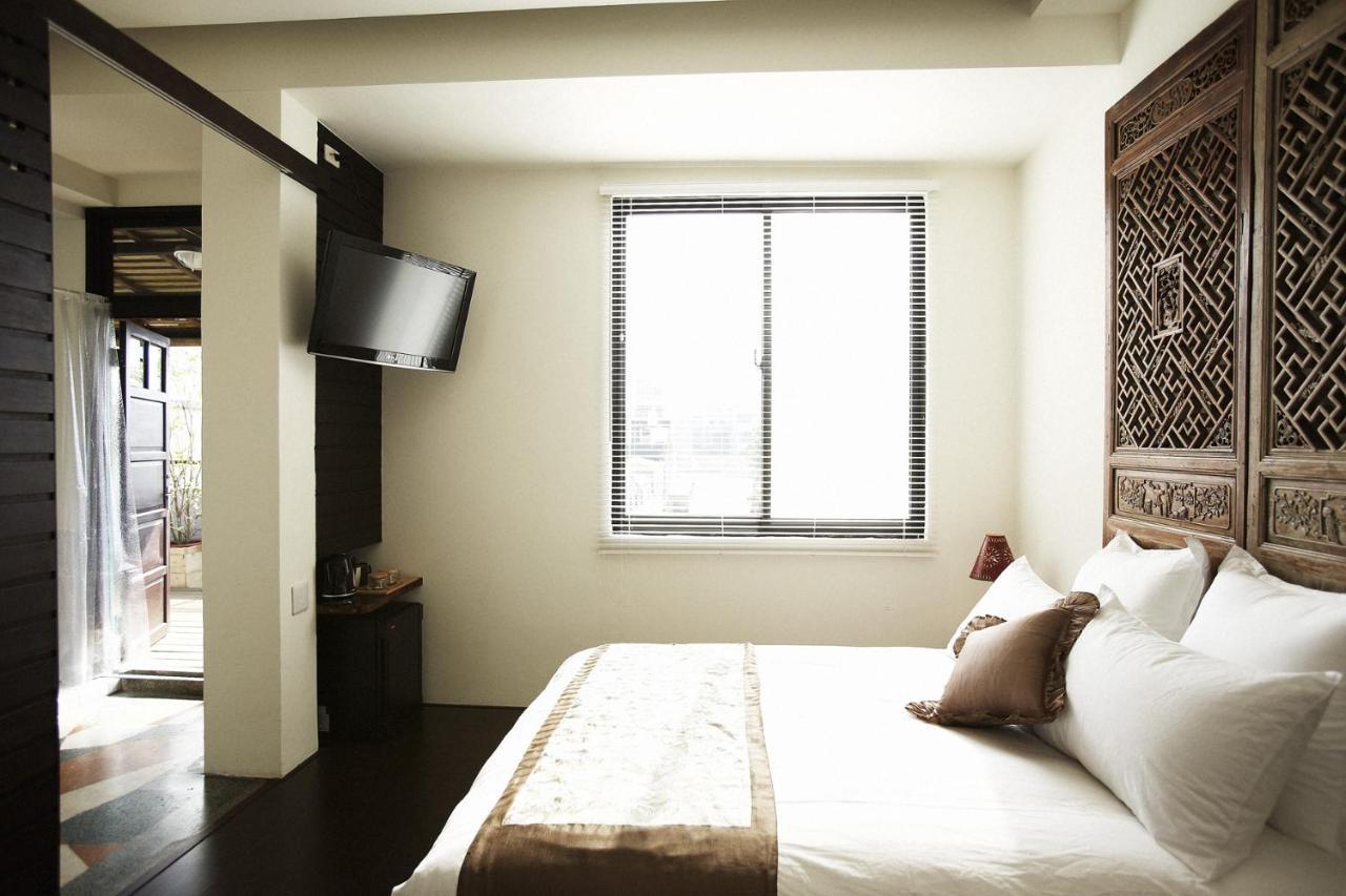 Your Fun Apartment Tainan Eksteriør bilde
